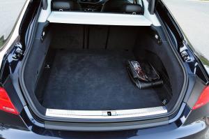 Audi A7 Sportback 3.0 TFSI Quattro S-Line 2010 года  (NA)